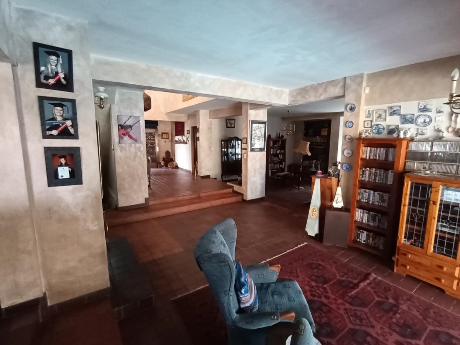 To Let 5 Bedroom Property for Rent in Muckleneuk Gauteng