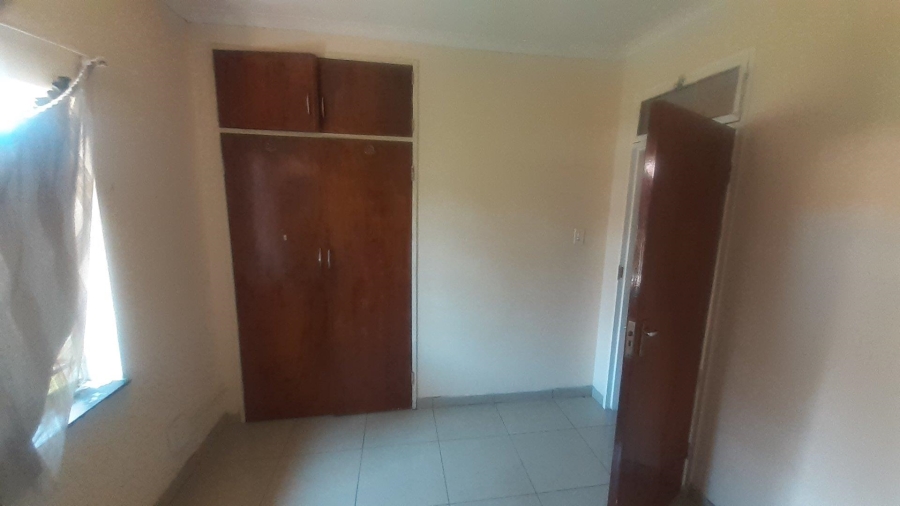 To Let 3 Bedroom Property for Rent in West Park Gauteng