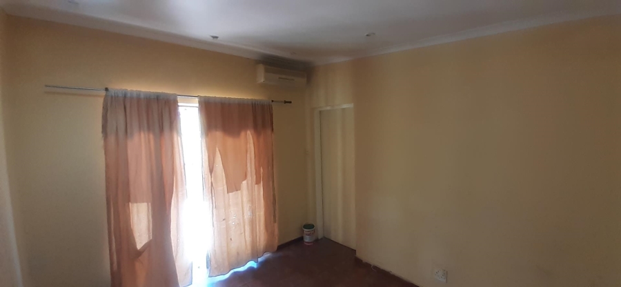 To Let 3 Bedroom Property for Rent in West Park Gauteng