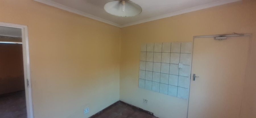 To Let 3 Bedroom Property for Rent in West Park Gauteng