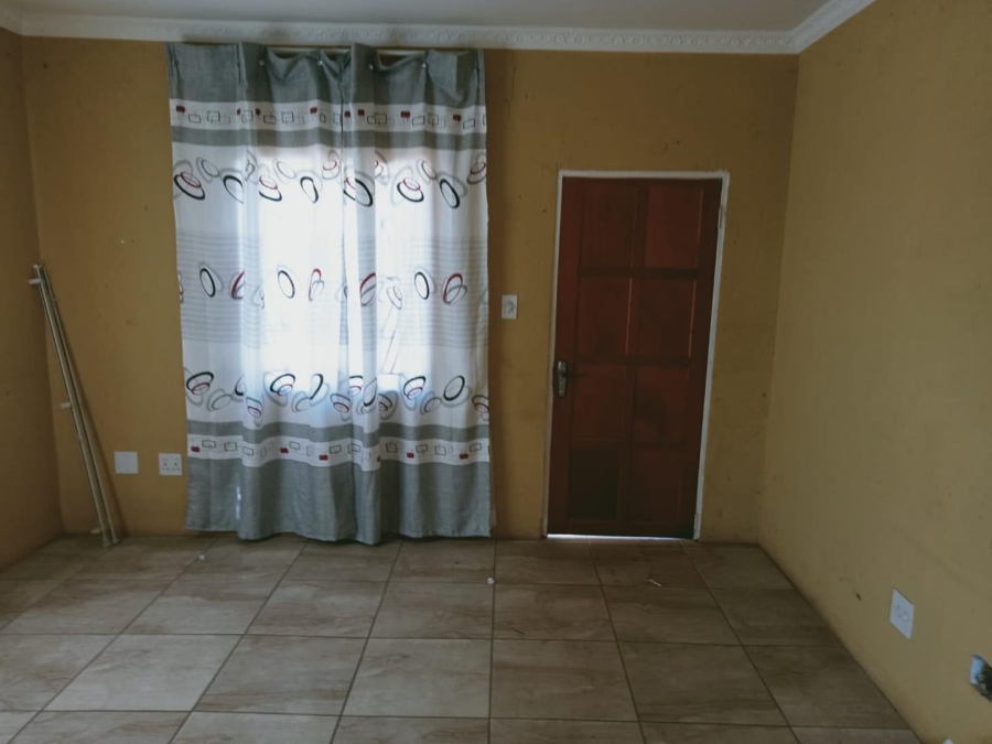 3 Bedroom Property for Sale in Mapleton A H Gauteng