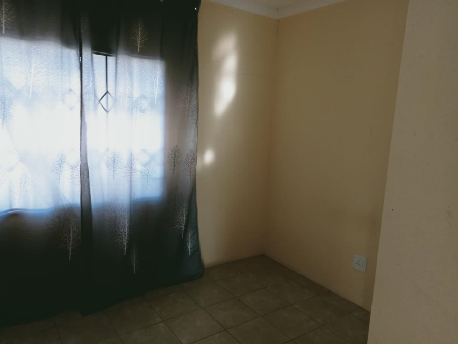 3 Bedroom Property for Sale in Mapleton A H Gauteng