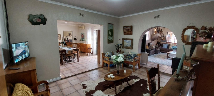 4 Bedroom Property for Sale in Brackenhurst Gauteng