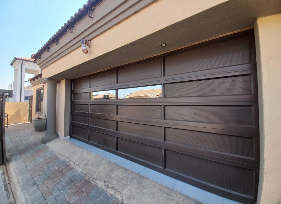 3 Bedroom Property for Sale in Elandspoort Gauteng