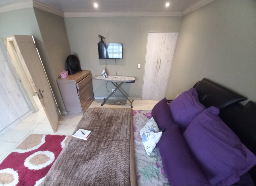 3 Bedroom Property for Sale in Elandspoort Gauteng