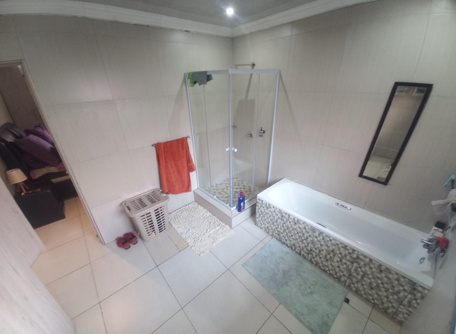 3 Bedroom Property for Sale in Elandspoort Gauteng