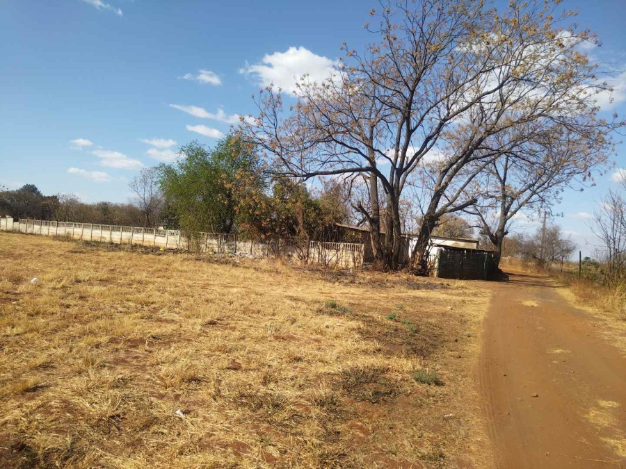 6 Bedroom Property for Sale in Haakdoornboom Gauteng