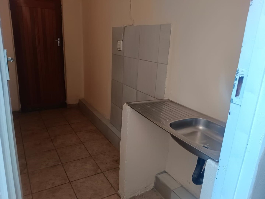 9 Bedroom Property for Sale in Kenilworth Gauteng