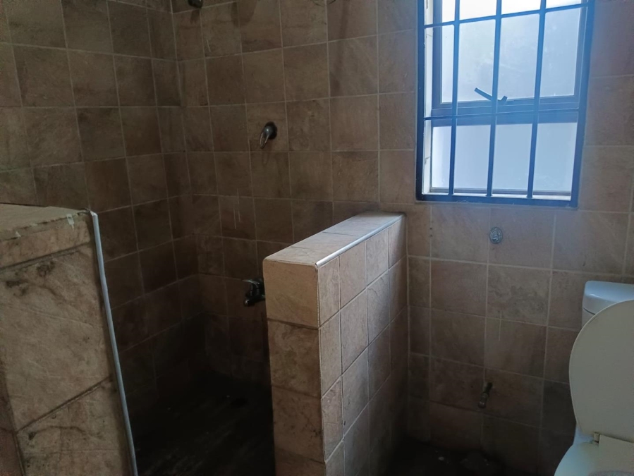 9 Bedroom Property for Sale in Kenilworth Gauteng