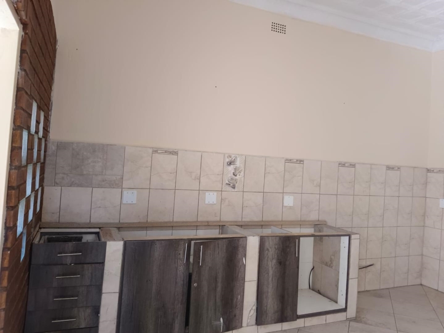 9 Bedroom Property for Sale in Kenilworth Gauteng