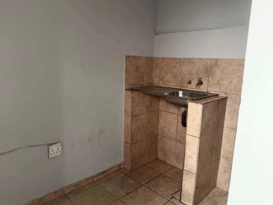 9 Bedroom Property for Sale in Kenilworth Gauteng