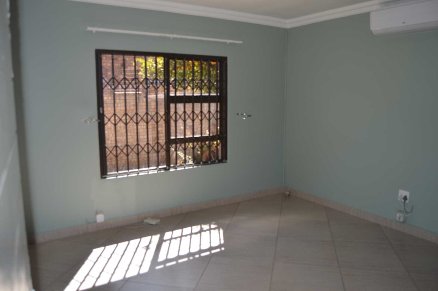 3 Bedroom Property for Sale in New Redruth Gauteng