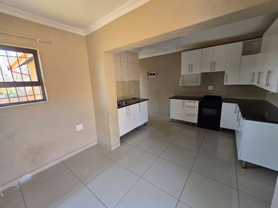 To Let 2 Bedroom Property for Rent in The Reeds Gauteng