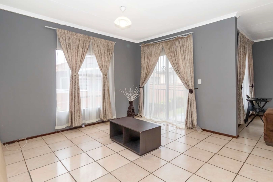 3 Bedroom Property for Sale in Cosmo City Gauteng