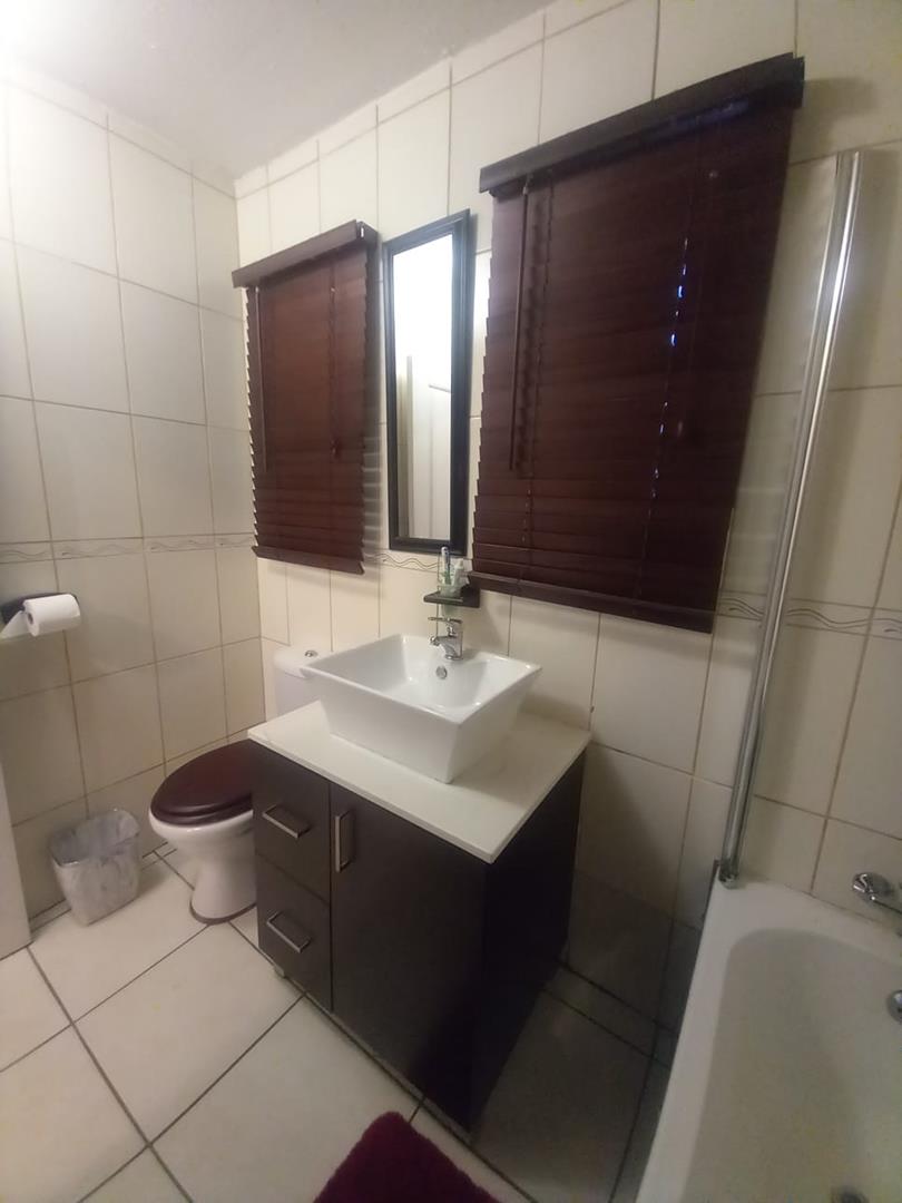 3 Bedroom Property for Sale in Weltevreden Park Gauteng