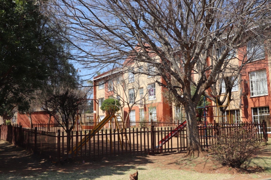 3 Bedroom Property for Sale in Weltevreden Park Gauteng