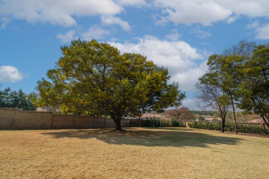 4 Bedroom Property for Sale in Zwavelpoort Gauteng