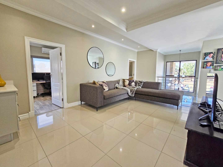 4 Bedroom Property for Sale in Eye of Africa Gauteng