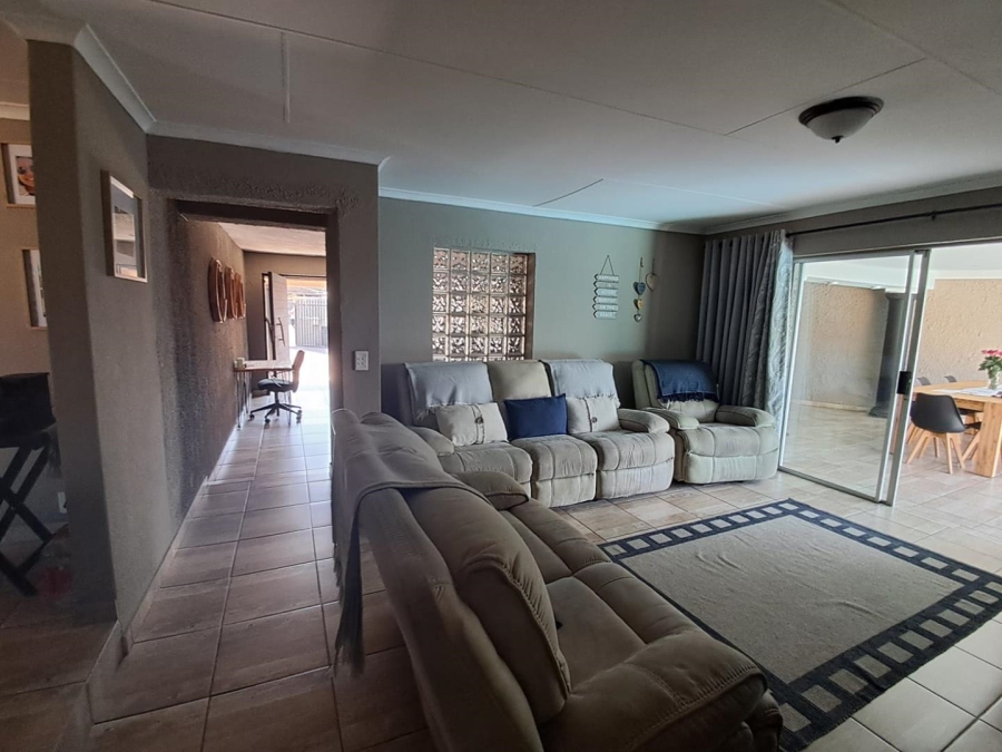 3 Bedroom Property for Sale in Elandspark Gauteng