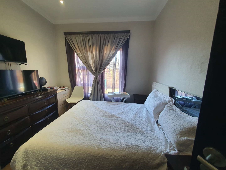 3 Bedroom Property for Sale in New Market Gauteng