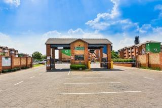 2 Bedroom Property for Sale in Heuweloord Gauteng