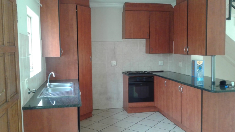 2 Bedroom Property for Sale in Willow Park Manor Gauteng