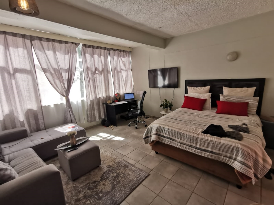 1 Bedroom Property for Sale in Arcadia Gauteng