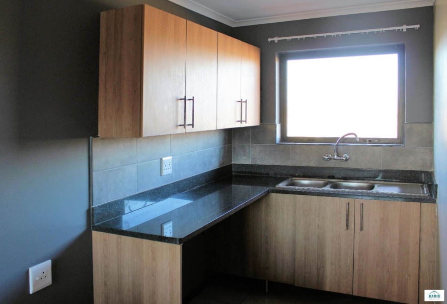 To Let 2 Bedroom Property for Rent in Highveld Gauteng