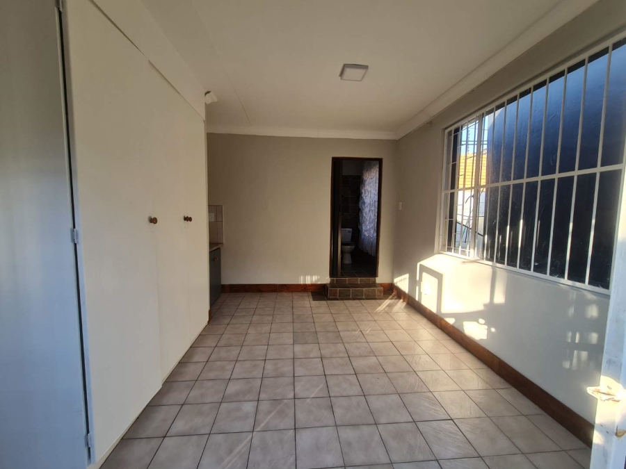 To Let 1 Bedroom Property for Rent in Villieria Gauteng