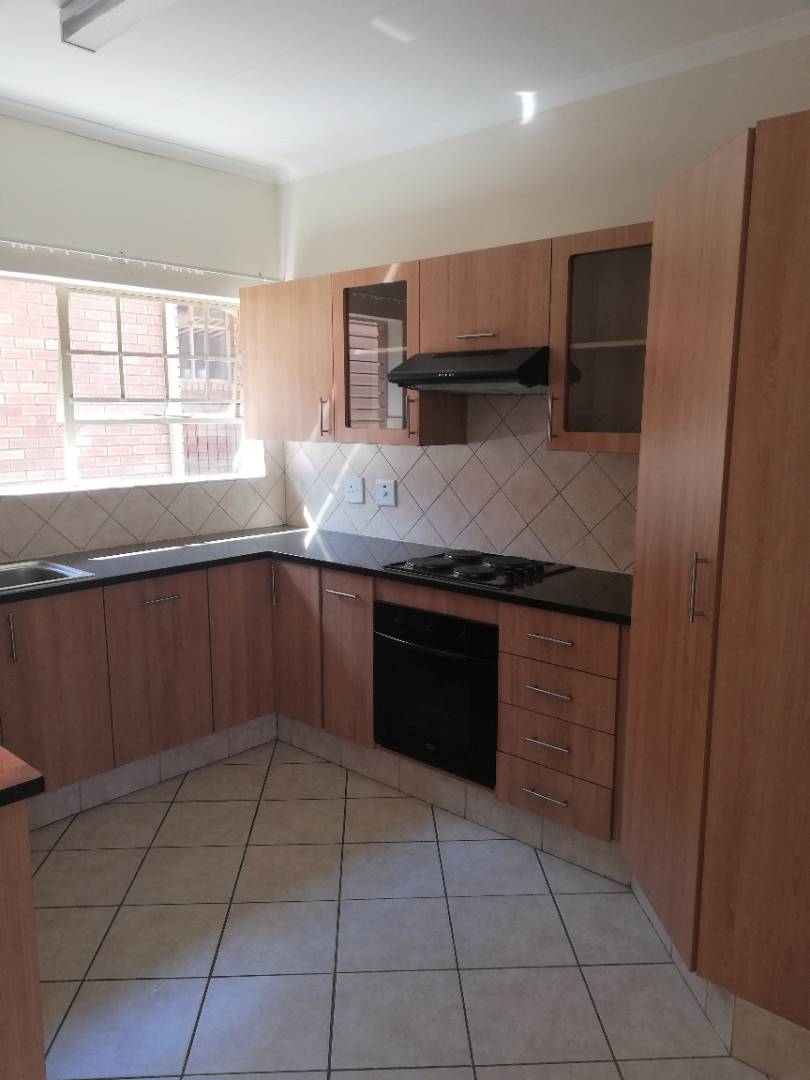 To Let 2 Bedroom Property for Rent in Elardus Park Gauteng