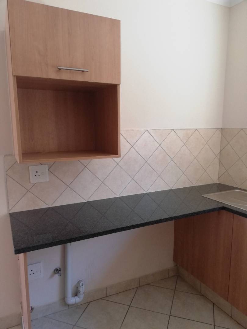 To Let 2 Bedroom Property for Rent in Elardus Park Gauteng