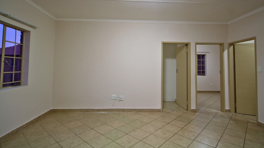 To Let 2 Bedroom Property for Rent in Elardus Park Gauteng