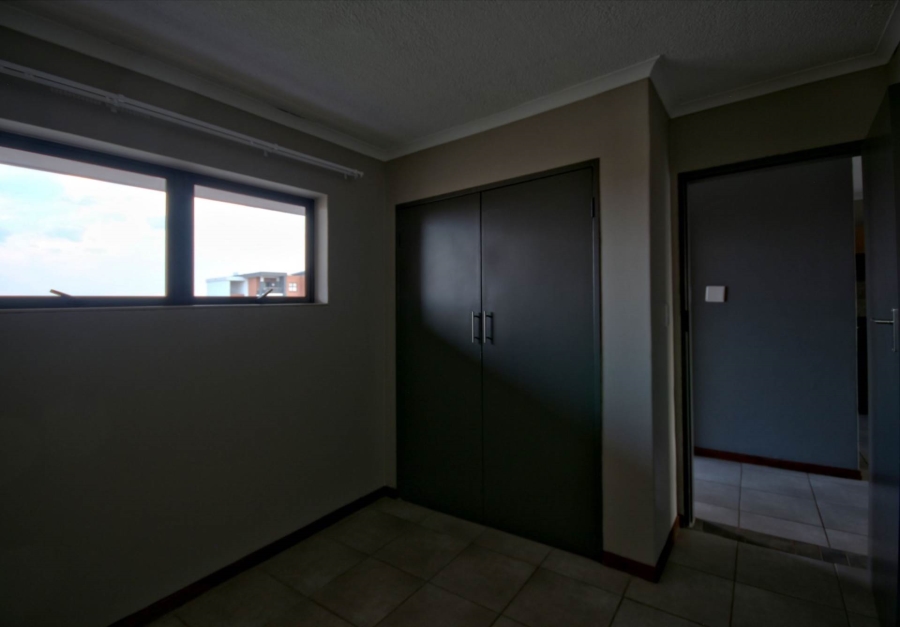 To Let 2 Bedroom Property for Rent in Highveld Gauteng