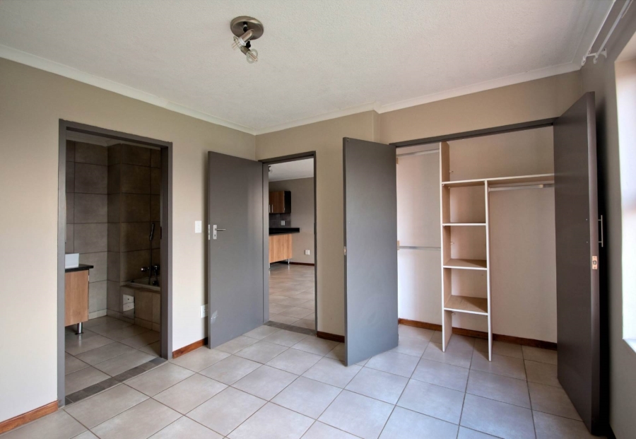 To Let 2 Bedroom Property for Rent in Highveld Gauteng