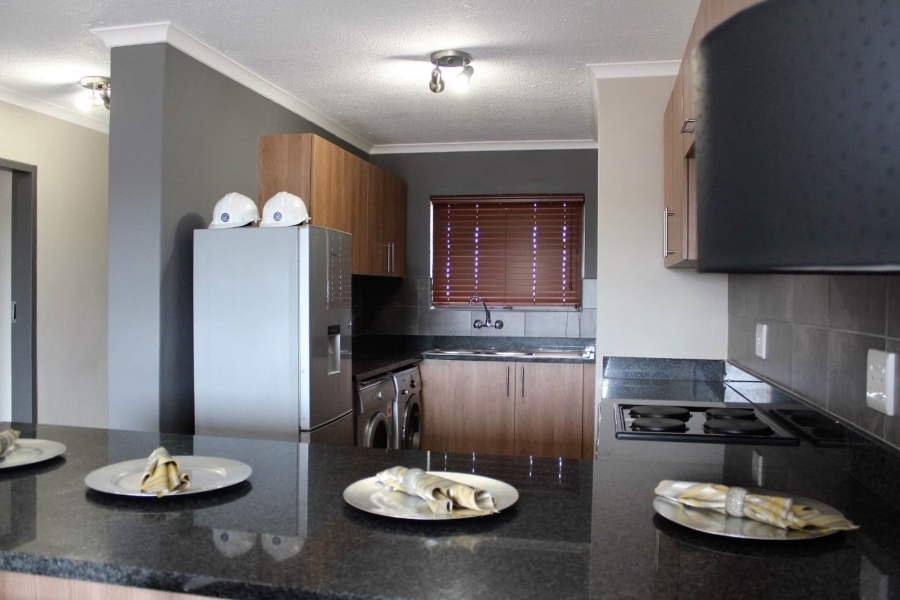 To Let 2 Bedroom Property for Rent in Highveld Gauteng