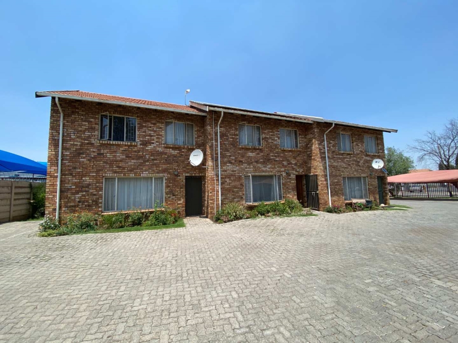 21 Bedroom Property for Sale in Verwoerdpark Gauteng