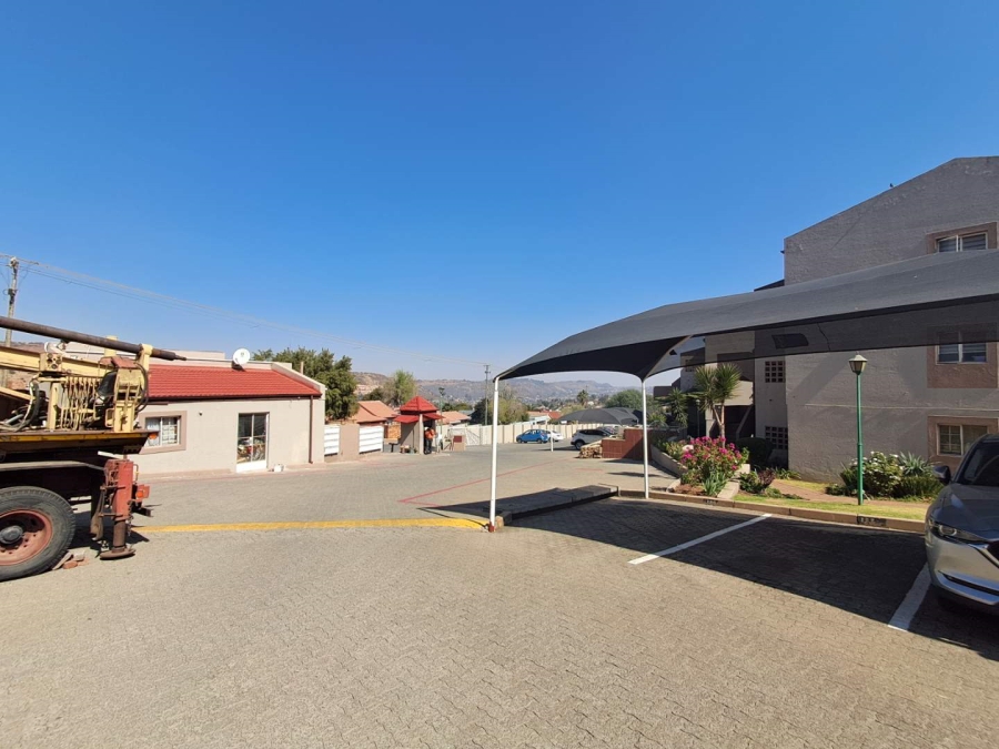 3 Bedroom Property for Sale in Suideroord Gauteng