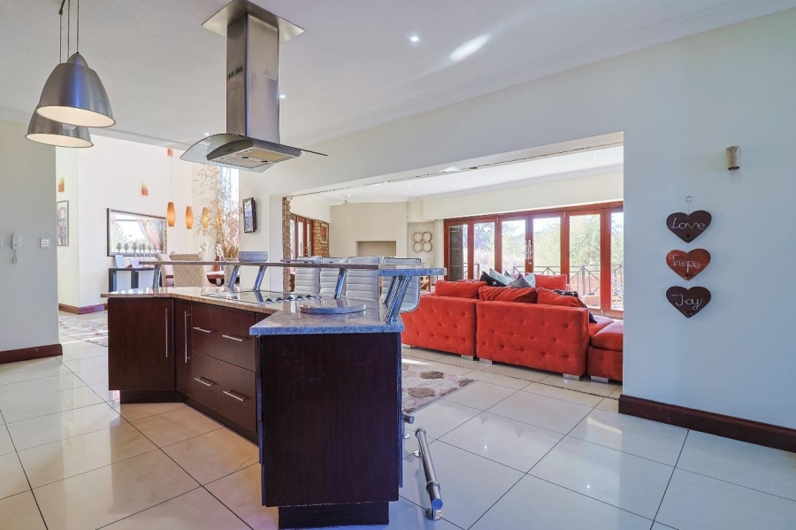 5 Bedroom Property for Sale in Meyersdal Gauteng