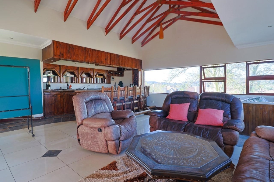 5 Bedroom Property for Sale in Meyersdal Gauteng