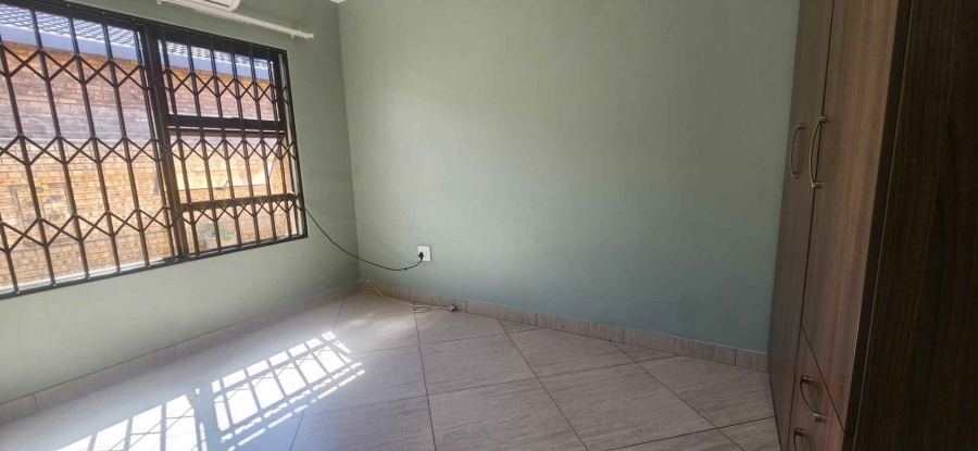 3 Bedroom Property for Sale in New Redruth Gauteng