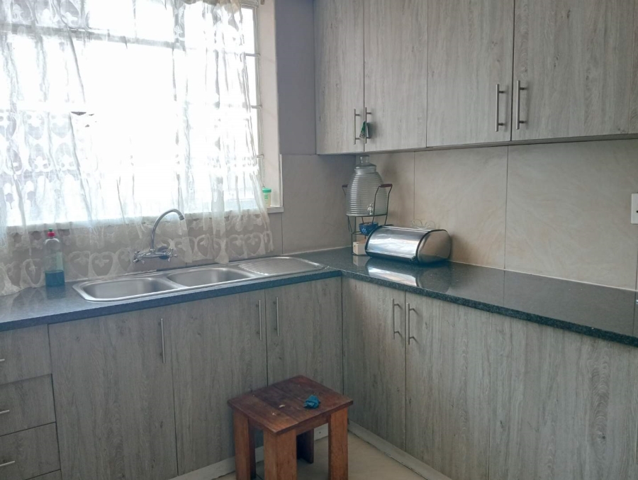 2 Bedroom Property for Sale in New Redruth Gauteng