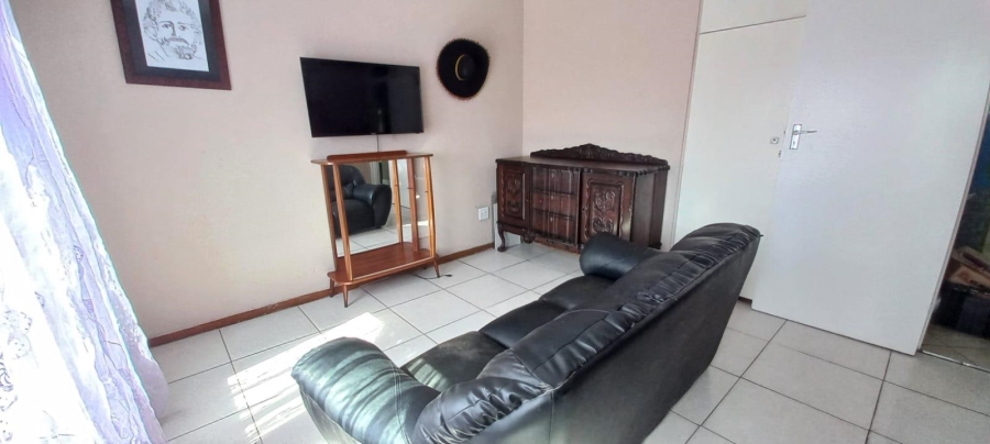 4 Bedroom Property for Sale in Tulisa Park Gauteng