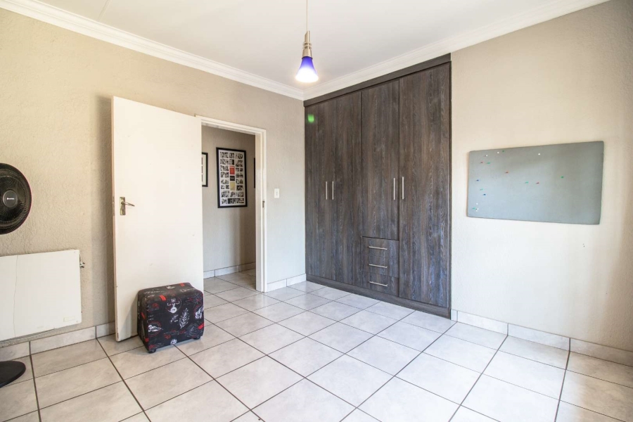 5 Bedroom Property for Sale in Randhart Gauteng