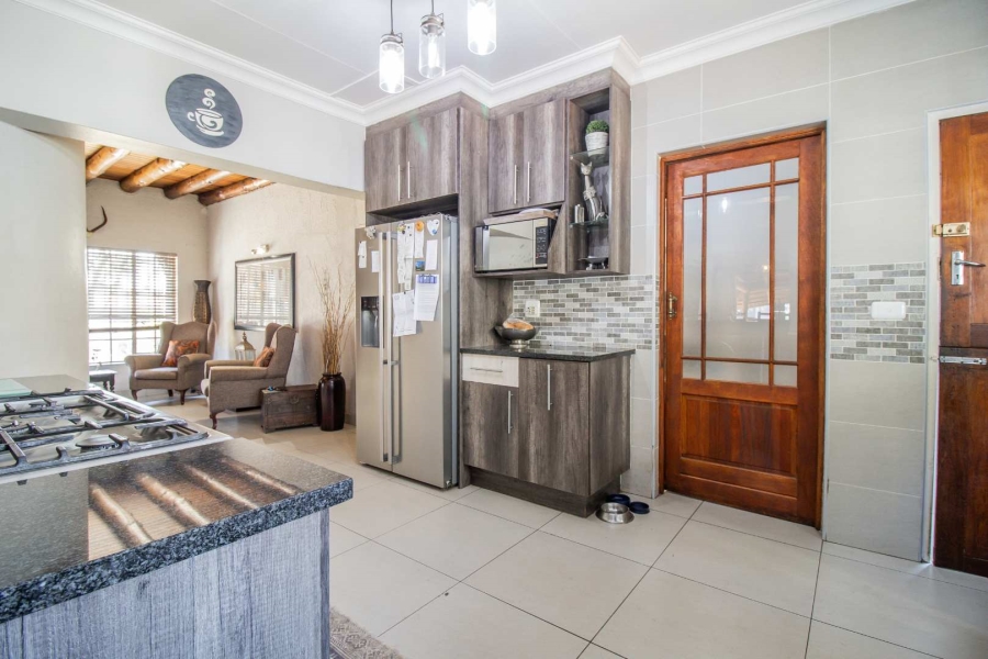 5 Bedroom Property for Sale in Randhart Gauteng