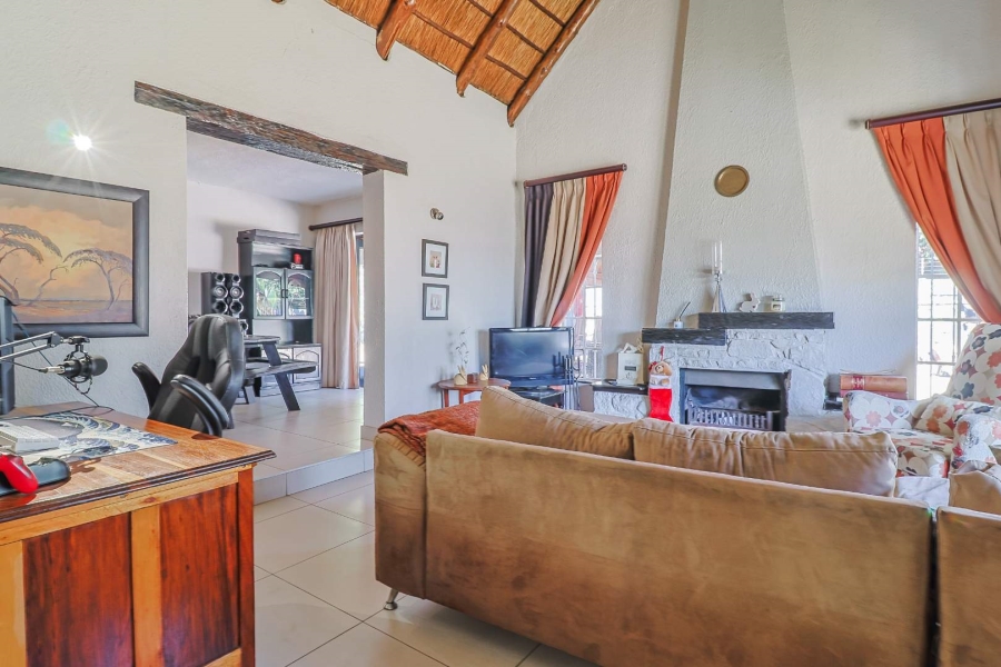 5 Bedroom Property for Sale in Randhart Gauteng