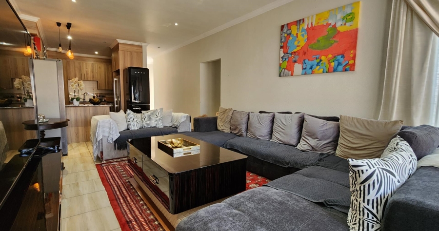 3 Bedroom Property for Sale in New Market Gauteng