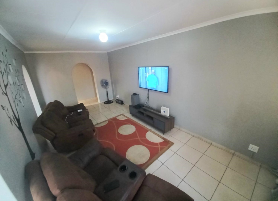 3 Bedroom Property for Sale in Elandspoort Gauteng