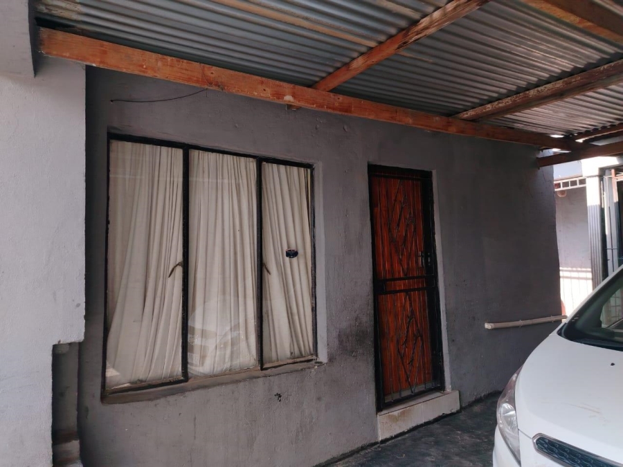 2 Bedroom Property for Sale in Ebony Park Gauteng