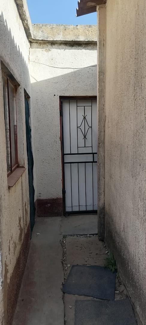 2 Bedroom Property for Sale in Kaalfontein Gauteng