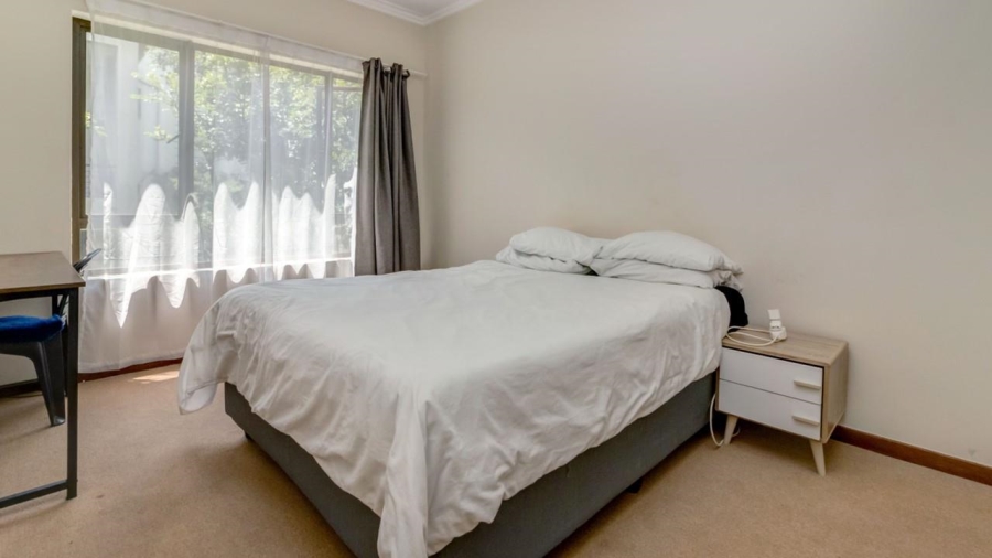 1 Bedroom Property for Sale in Lonehill Gauteng